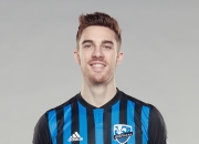 开云体育下载-加拿大足球运动员备战国际比赛