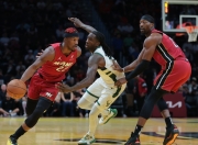 开云平台-包含雄鹿B队爆冷热火B队,麦科勒姆送出助攻的词条