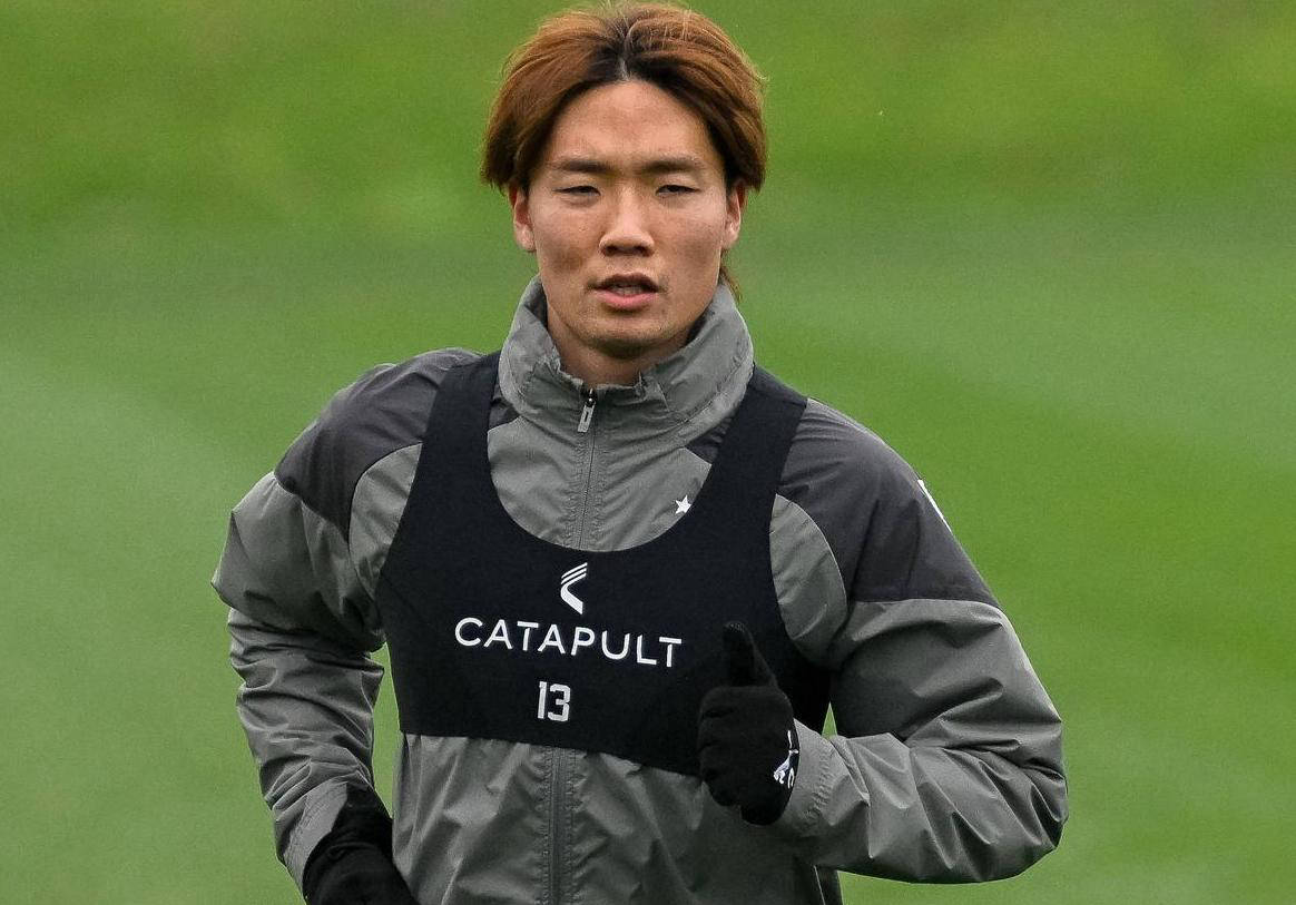 关于阿贾克斯逆转他队,欧冠比赛百转千回的信息 关于阿贾克斯逆转他队,欧冠比赛百转千回的信息