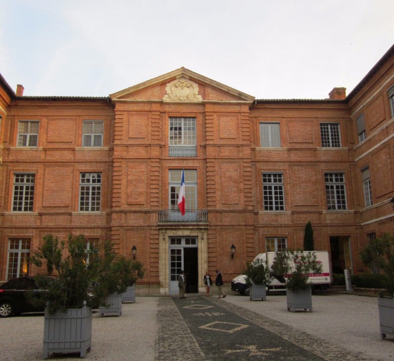 包含格勒诺布尔击败昂热，取得胜利的词条