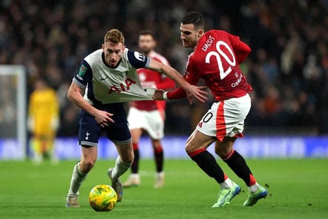 曼联坐镇主场大胜切尔西，晋级八强