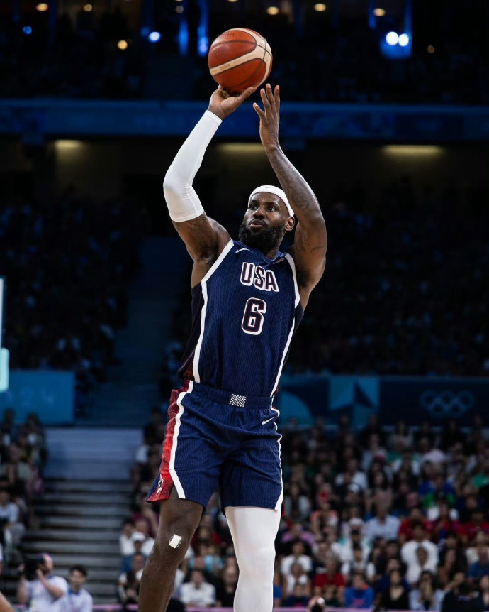 包含德国男篮力克希腊男篮,詹姆斯打破历史纪录的词条 包含德国男篮力克希腊男篮,詹姆斯打破历史纪录的词条