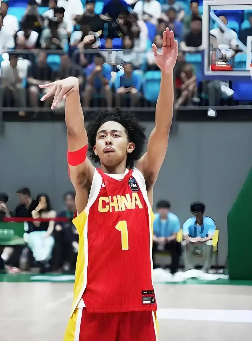 球星爆发!亚洲杯赛场再现神级操作的简单介绍 球星爆发!亚洲杯赛场再现神级操作的简单介绍