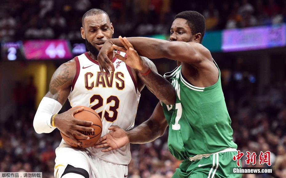 凯尔特人险胜爵士,麦科勒姆扛起全队的简单介绍 凯尔特人险胜爵士,麦科勒姆扛起全队的简单介绍